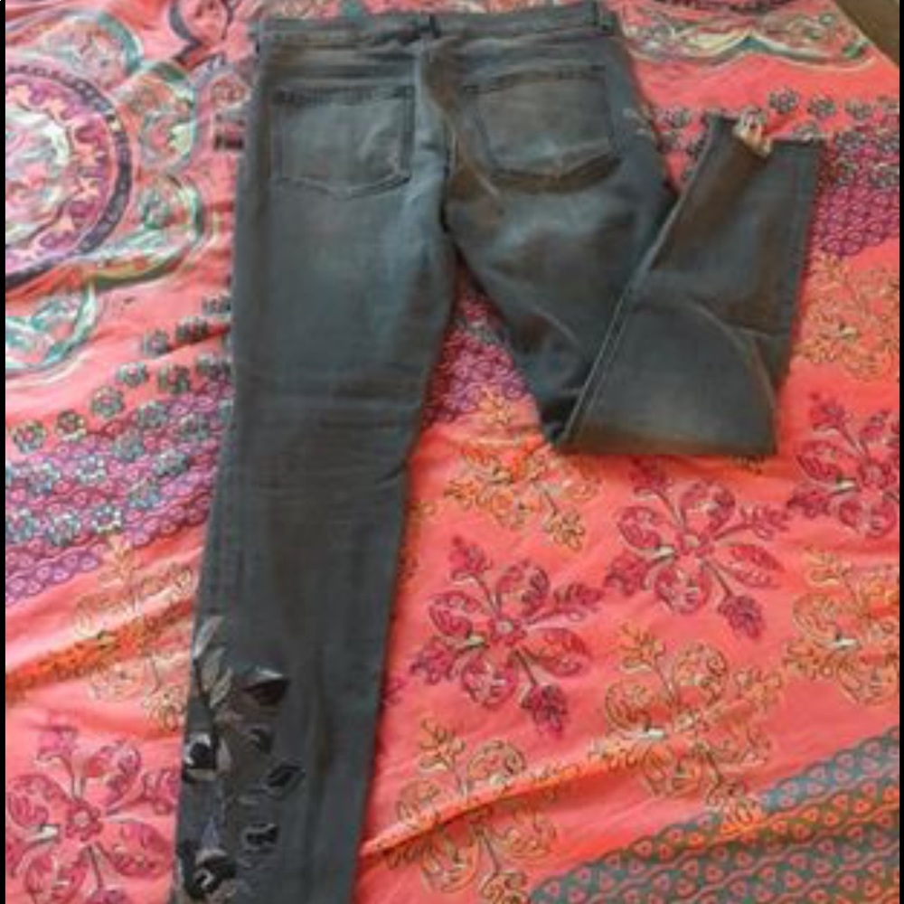 Women’s jeans
